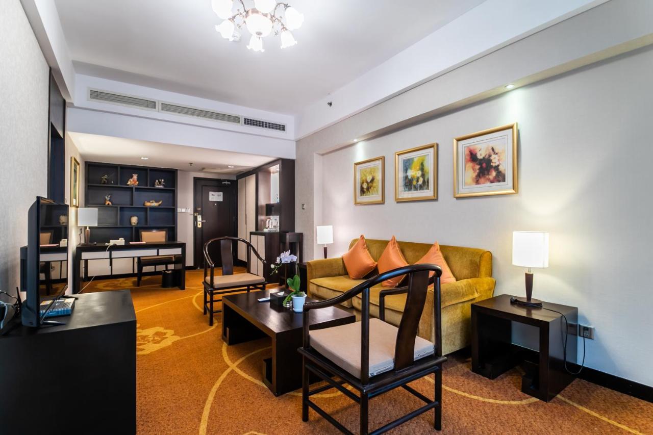 Landmark International Hotel Guangzhou Bagian luar foto