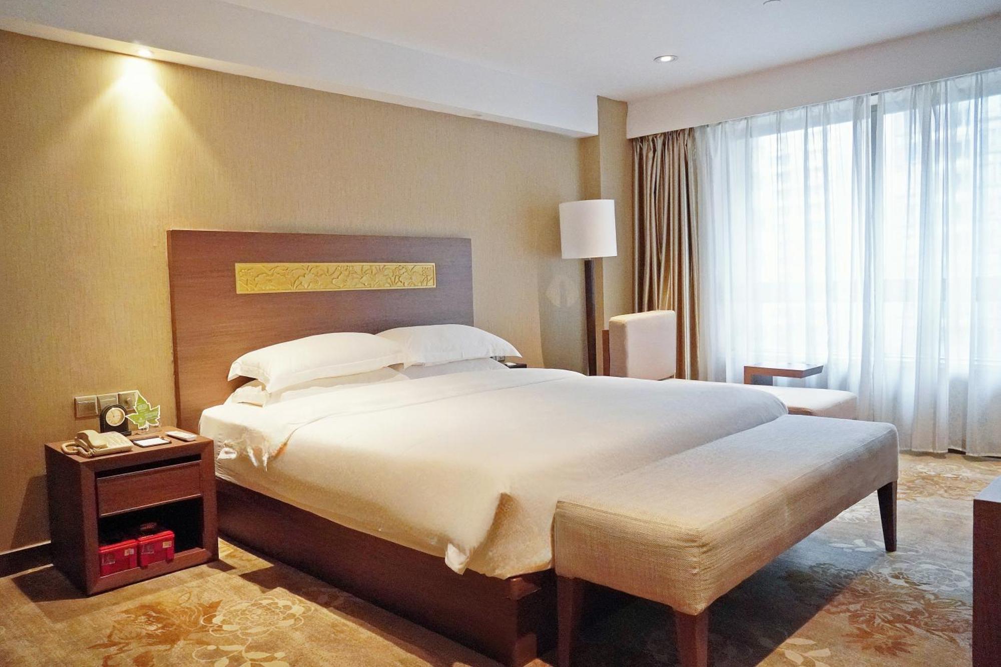 Landmark International Hotel Guangzhou Bagian luar foto